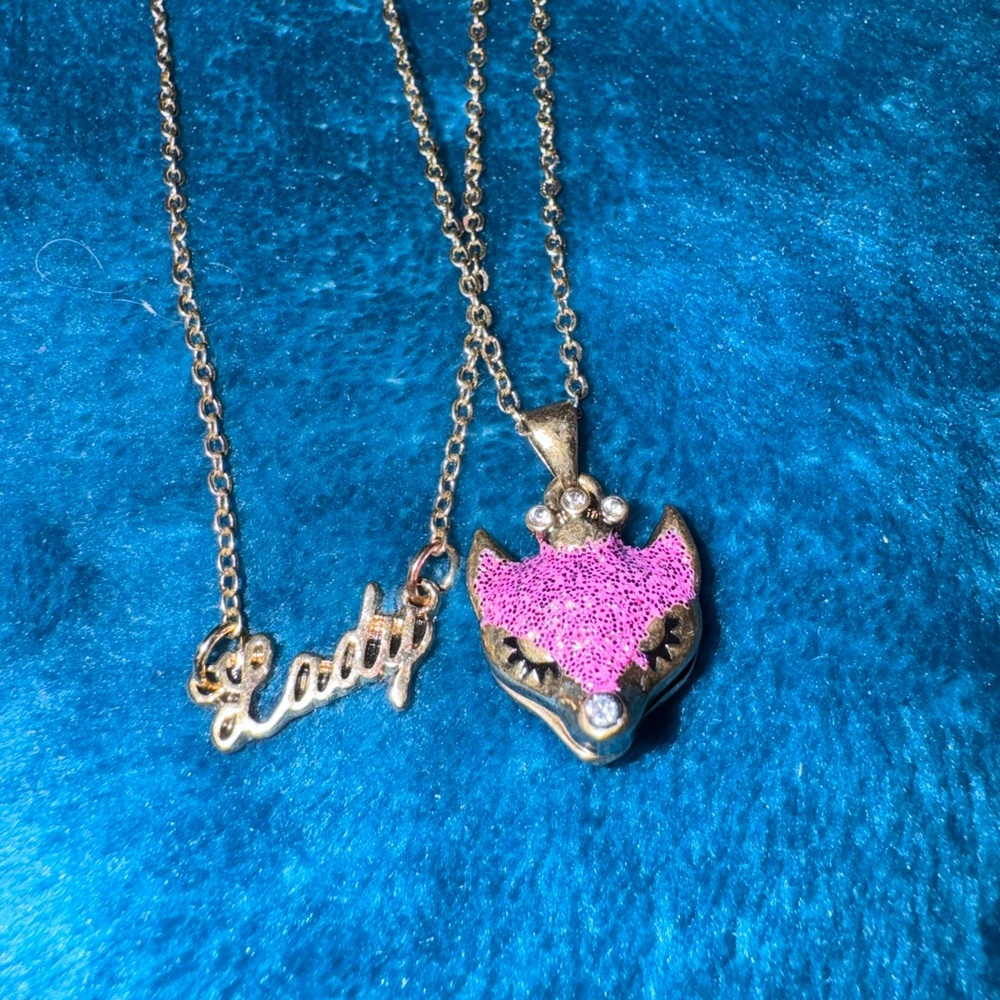 Authentic Betsey Johnson “Lady Fox” necklace, new with tags!